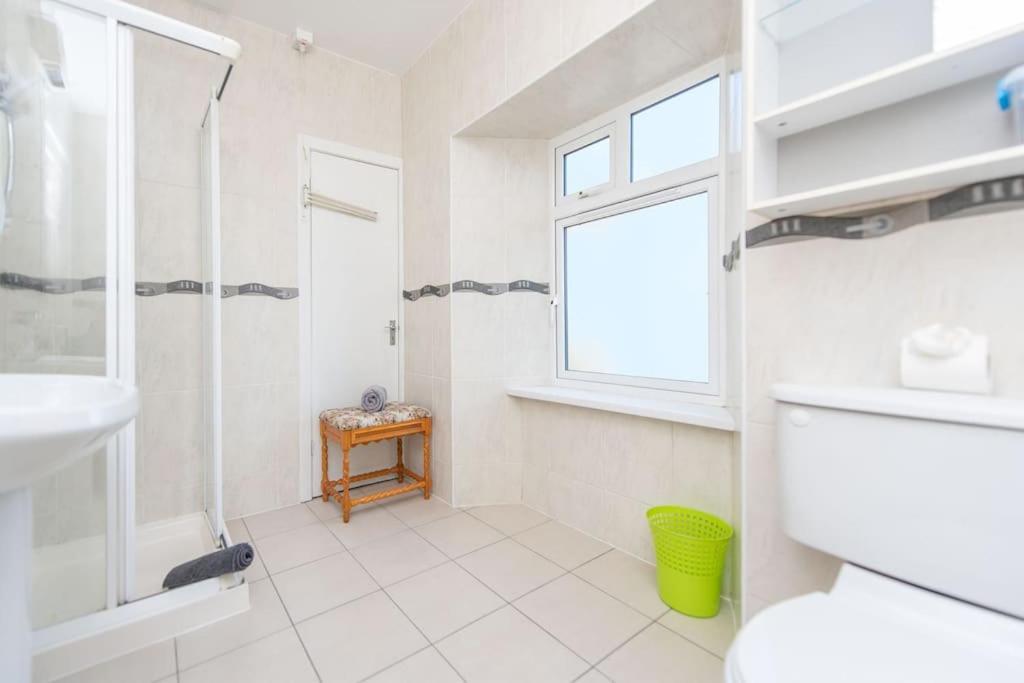Clonbur House - One Bedroom Apartment ゴールウェイ エクステリア 写真